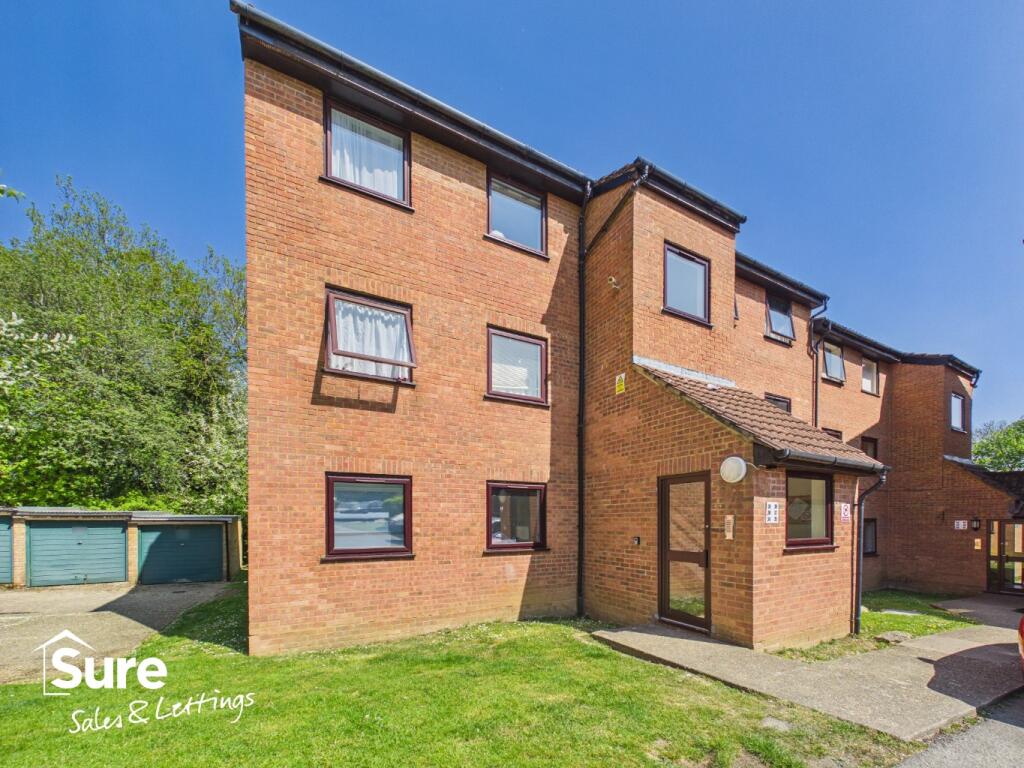 Main image of property: Valley Green, Hemel Hempstead, Hertfordshire, HP2 7RF