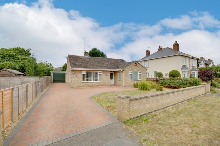 3-bed detached on Mill Green,  Warboys, £325,000