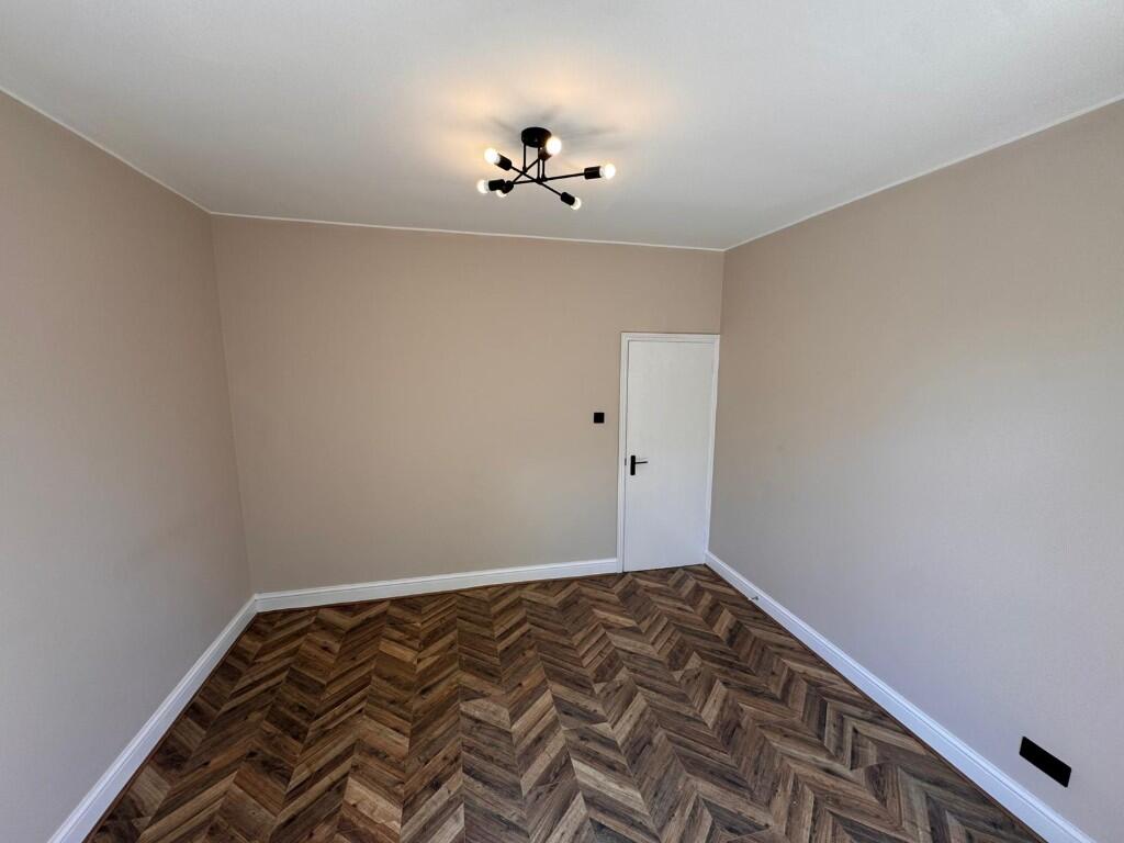 3 bedroom ground floor maisonette for rent