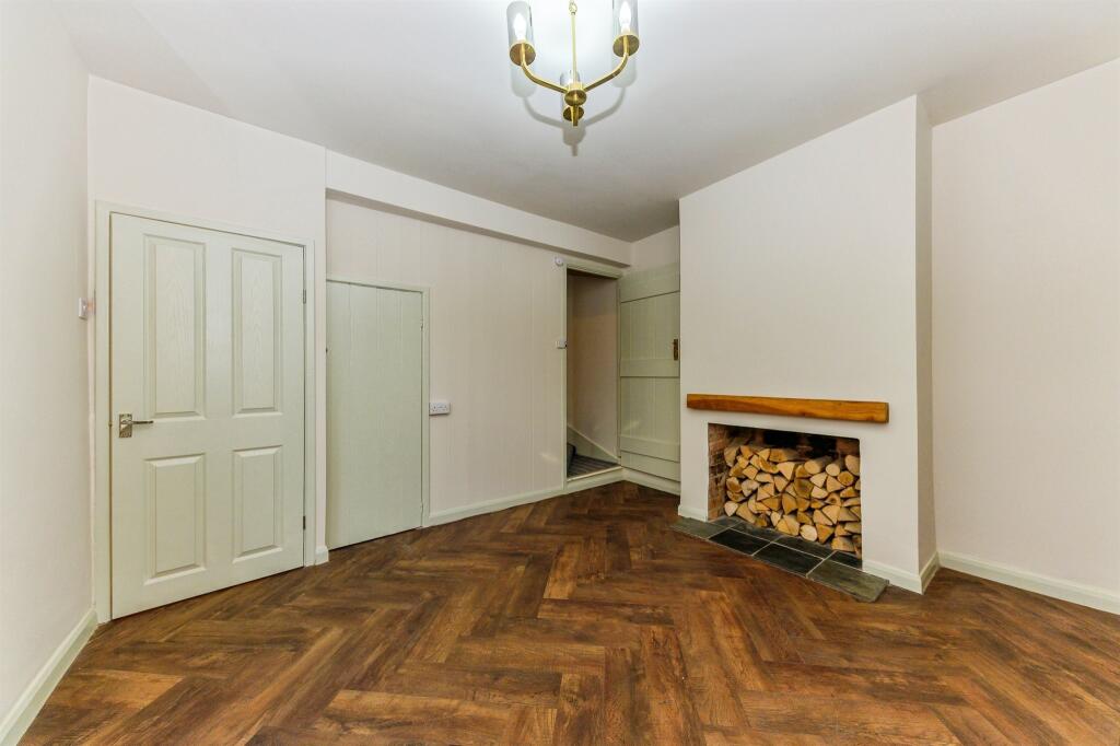 Coalville Cottages, Stamford - View 3