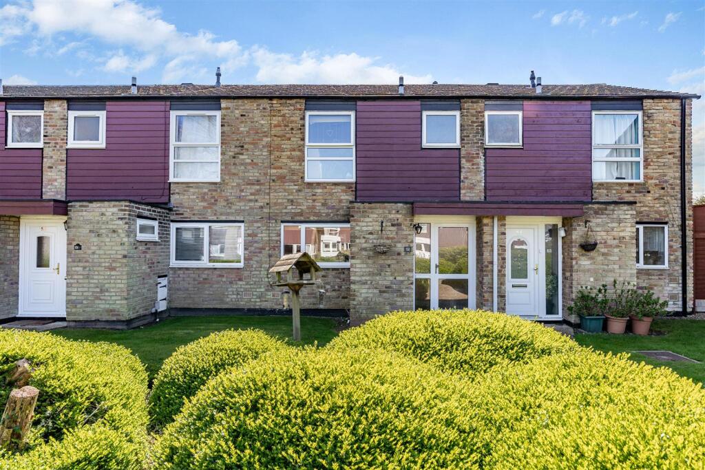 Main image of property: Millfield, New Ash Green