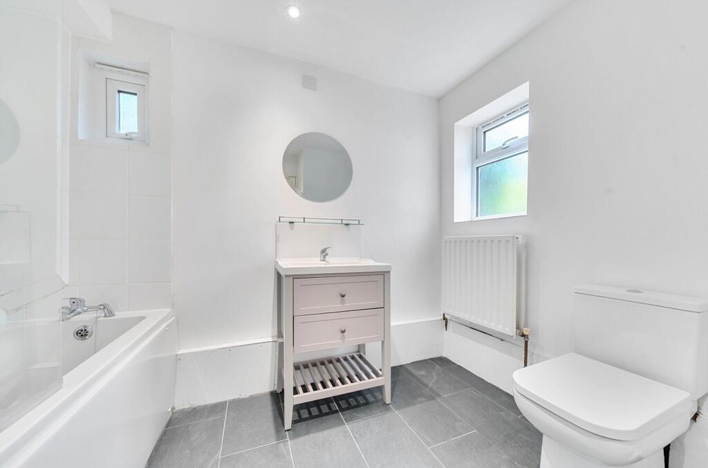 Apartment in Beckenham - More