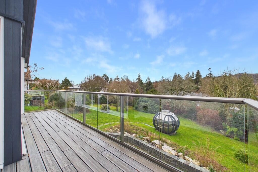 10 Rayrigg Rise, Bowness-On-Windermere, LA23 3DR photo 4