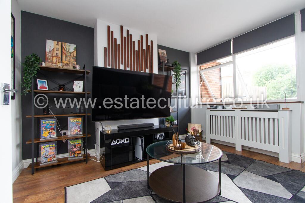 Apartment in Coventry, Upper Stoke - More