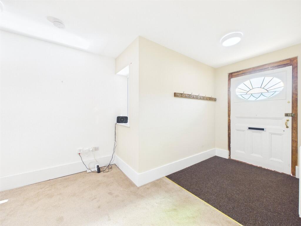 House in Bleadon - View 3
