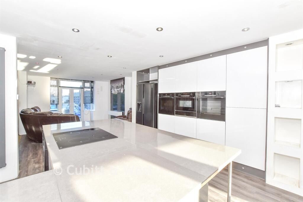 Main image of property: Locksway Road, Milton, Portsmouth, Hampshire