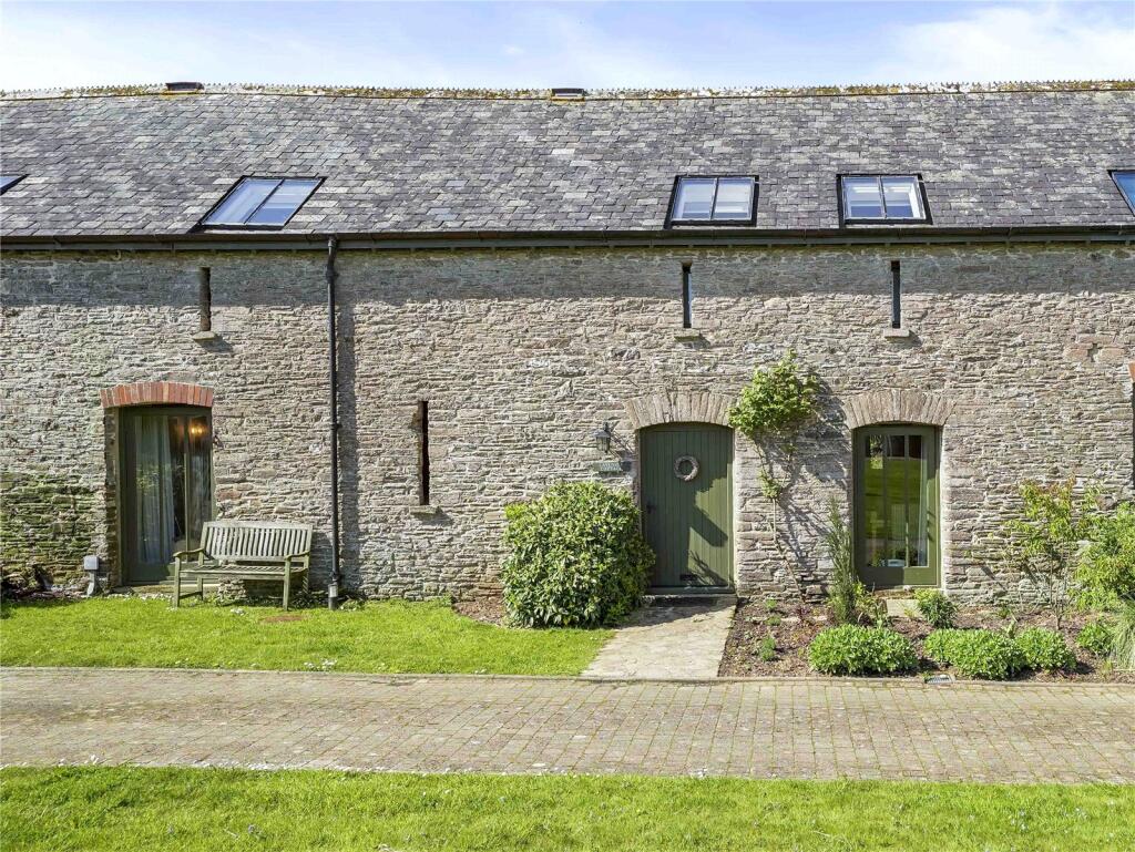 3-bed house on Buckland Court, Goveton, Kingsbridge, £450,000