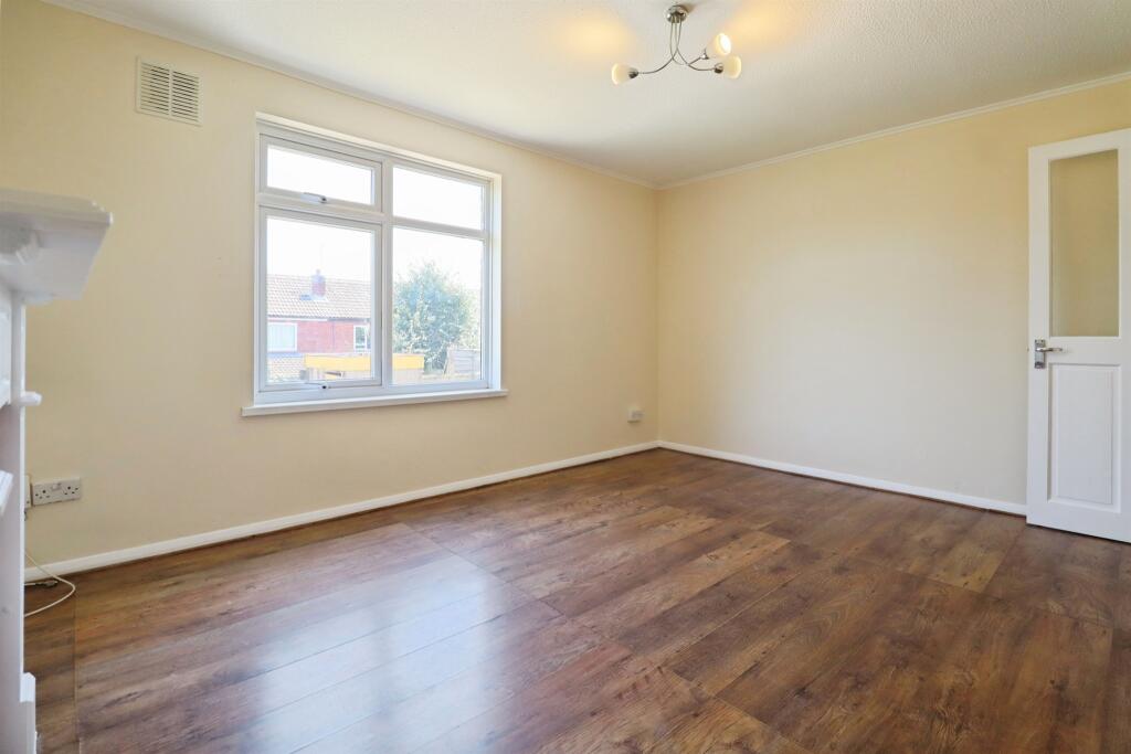 House in Cardiff, Trowbridge - More