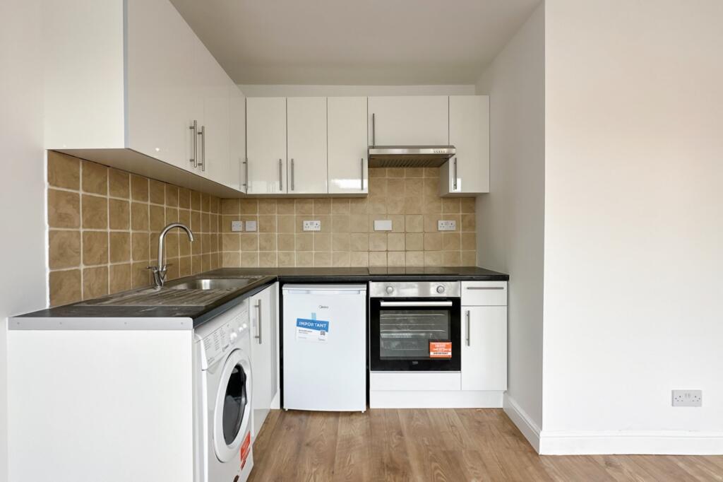Main image of property: Fairlawn Park, London, SE26