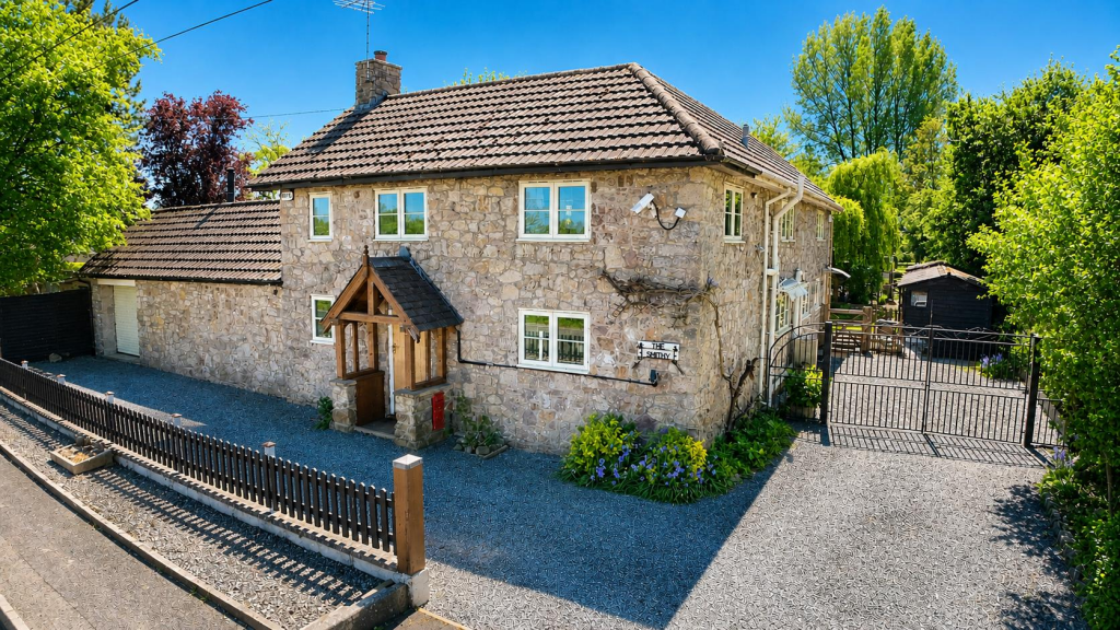 Main image of property: Maesbrook, Oswestry