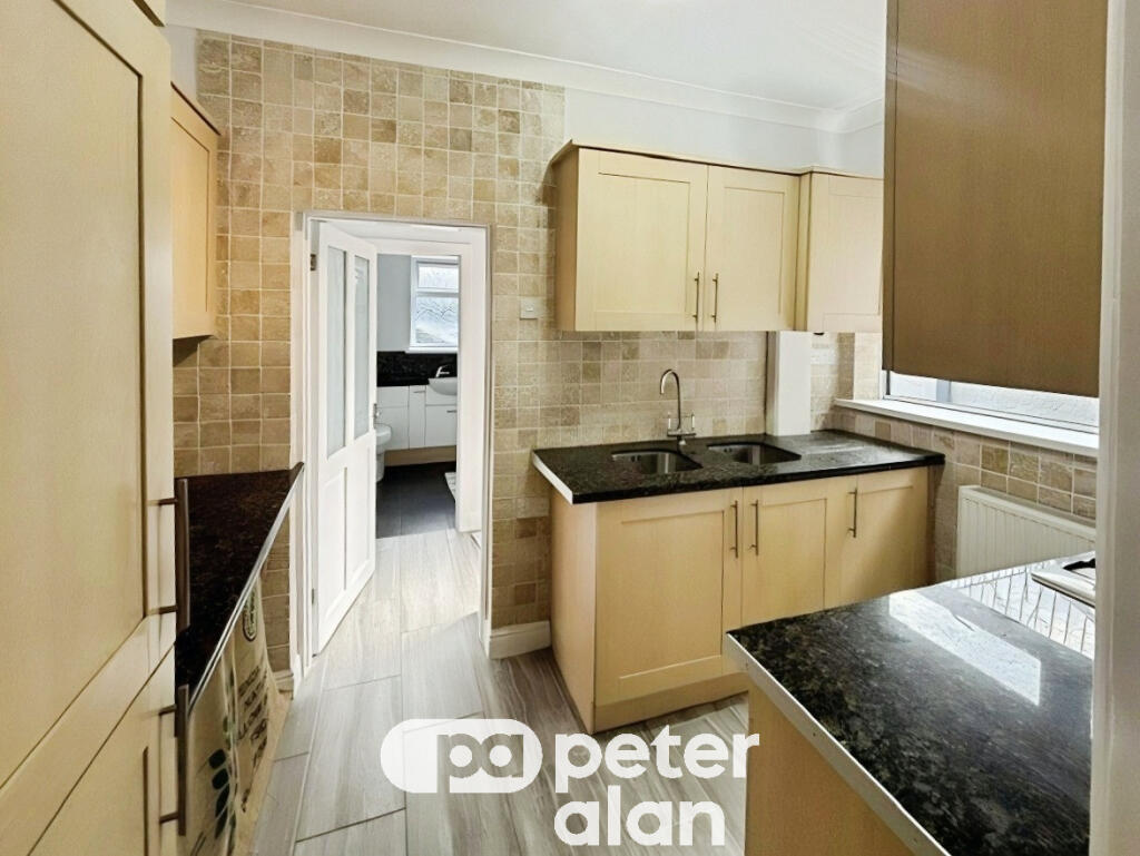 Apartment in Cardiff - View 4