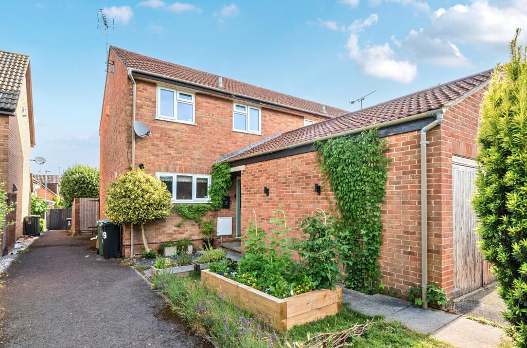 3-bed house on Falcon Way, Thornbury, BS35, £340,000