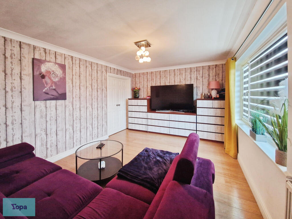 House in Doncaster - View 5
