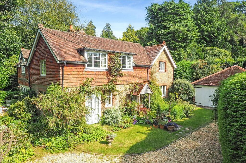 Main image of property: Hill Brow Road, Hill Brow, Liss, Hampshire, GU33