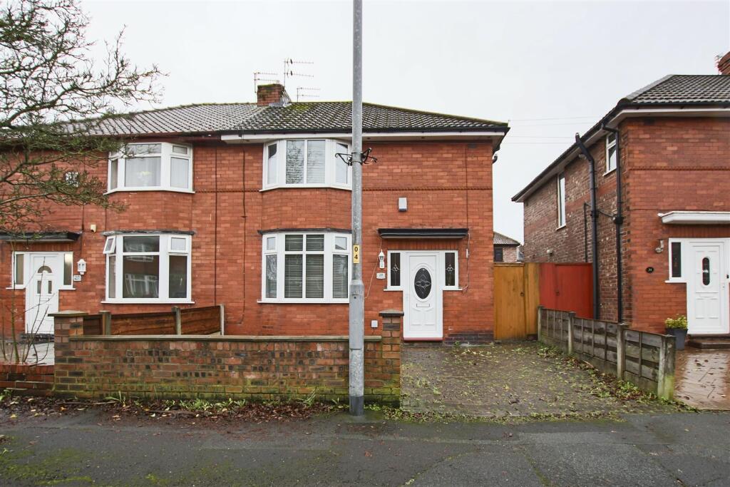 Main image of property: Rosslyn Road, Moston, Manchester