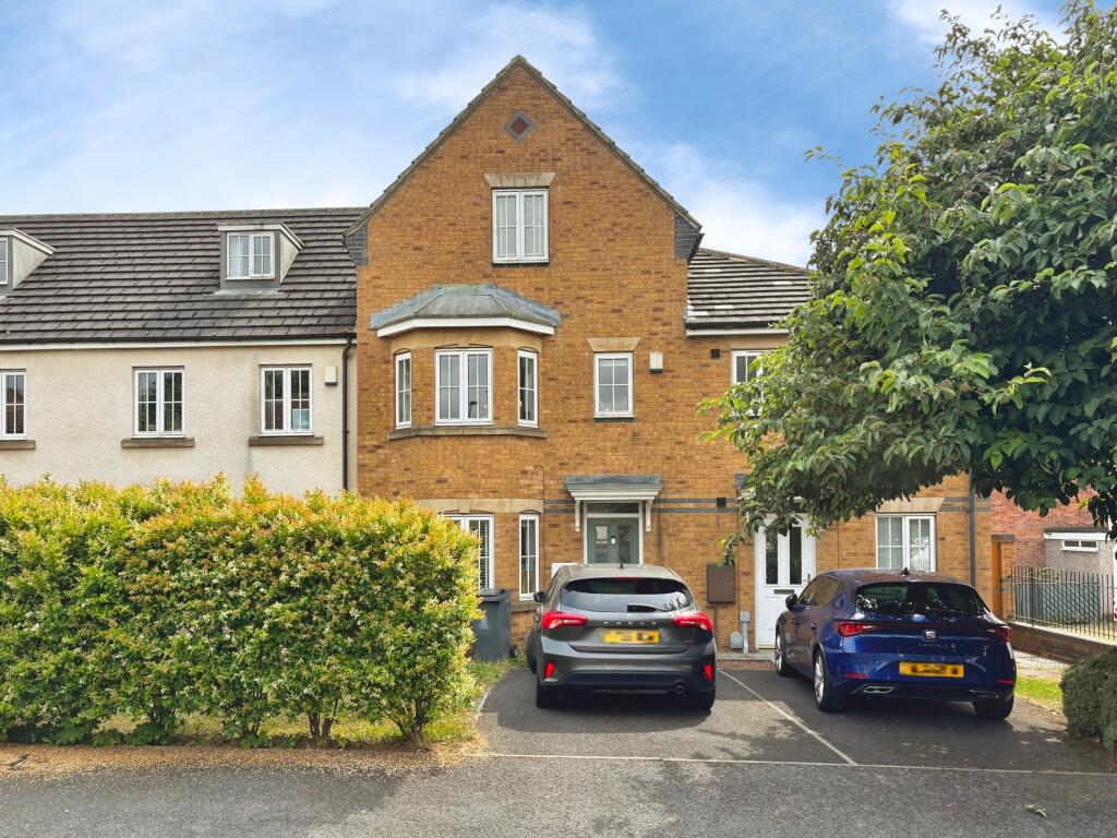 Main image of property: Queensbury Gate, Longbenton, Newcastle upon Tyne, NE12