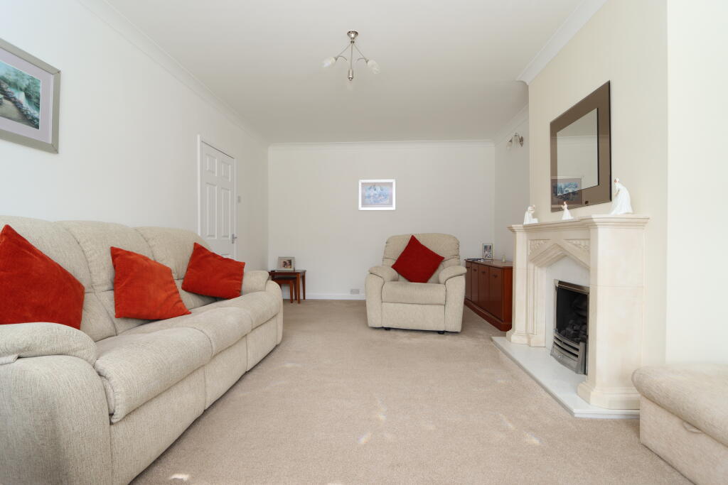 St Lucia Close, Whitley Lodge,
Whitley Bay, Tyne and Wear,
NE26 3HT photo 5