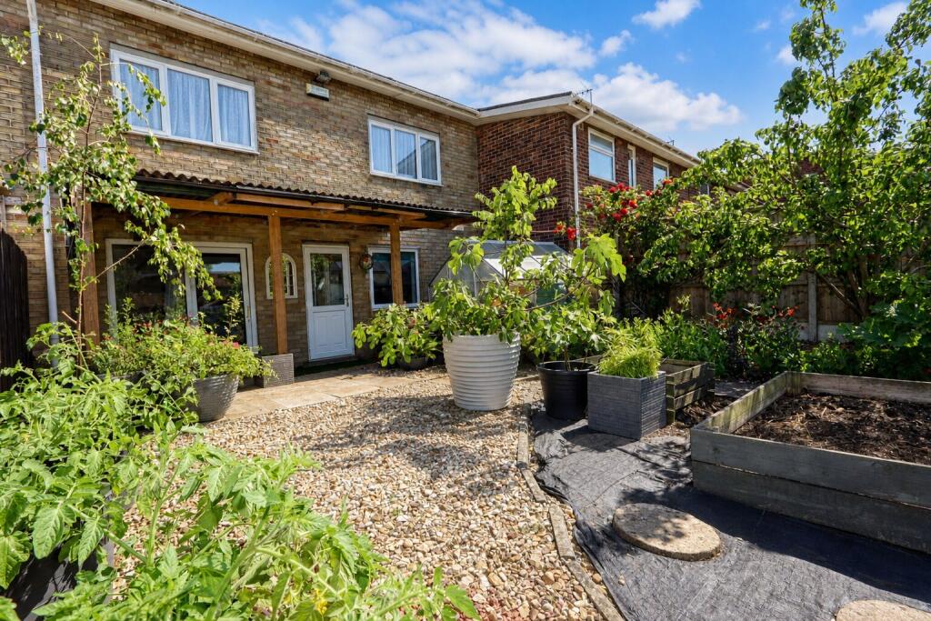 House in Corby - View 5