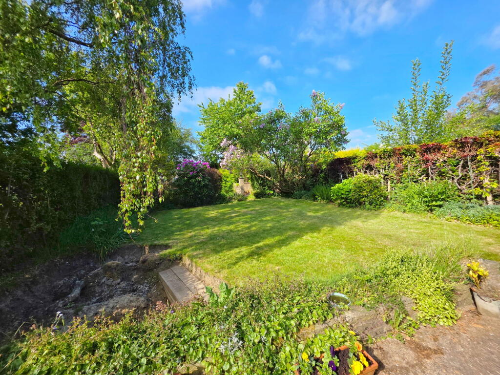 Main image of property: Vernon Road, Worsbrough, Barnsley, S70 5HQ