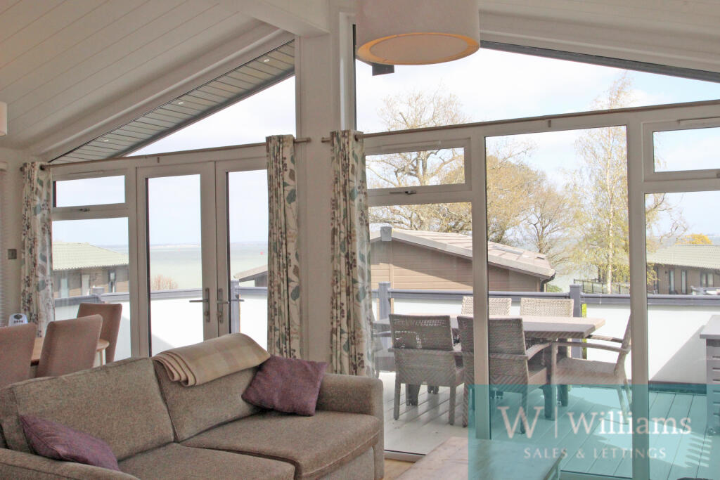 Plot 12, Woodside Coastal Lodge  Retreat, Lower Woodside Road, Wootton, Ryde photo 5
