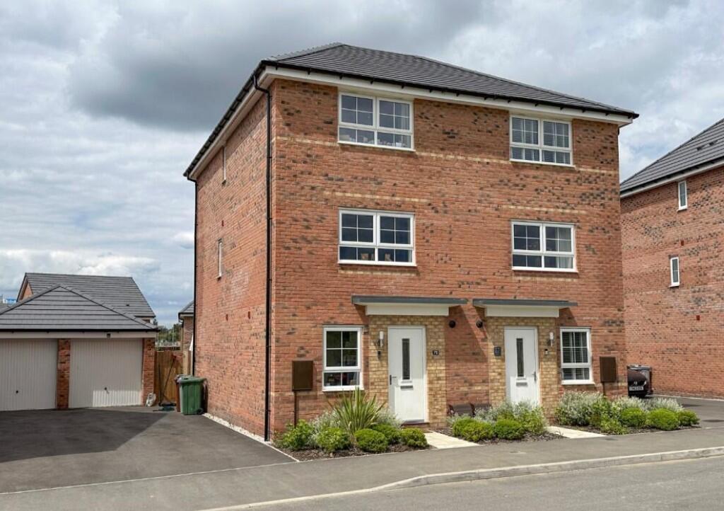 Main image of property: Hunters Road, Fernwood, Newark, Nottinghamshire
