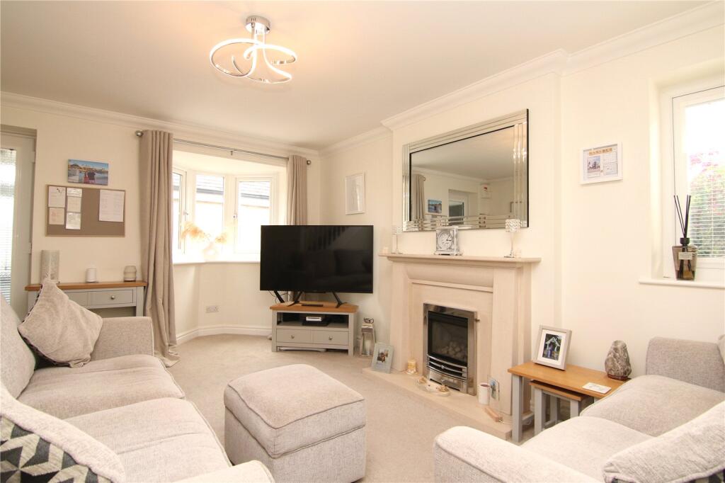 House in Bradford - View 5