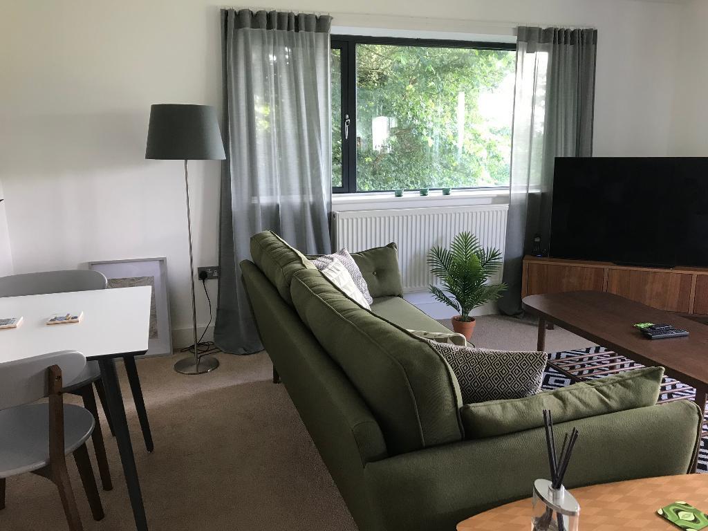 Main image of property: Budshead Road, Plymouth, Devon, PL5 2DL