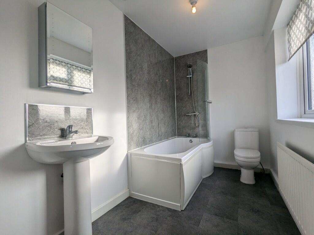 House in Newcastle upon Tyne - View 5