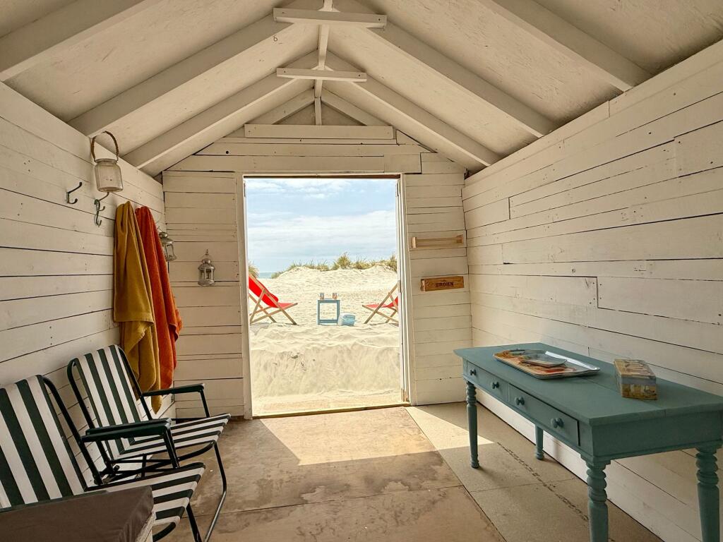 West Wittering Beach, Pound Road, PO20 - View 2