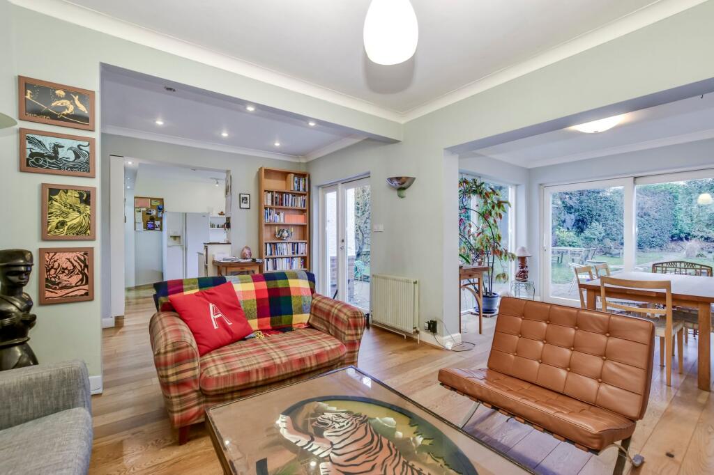 House in Watford - View 4