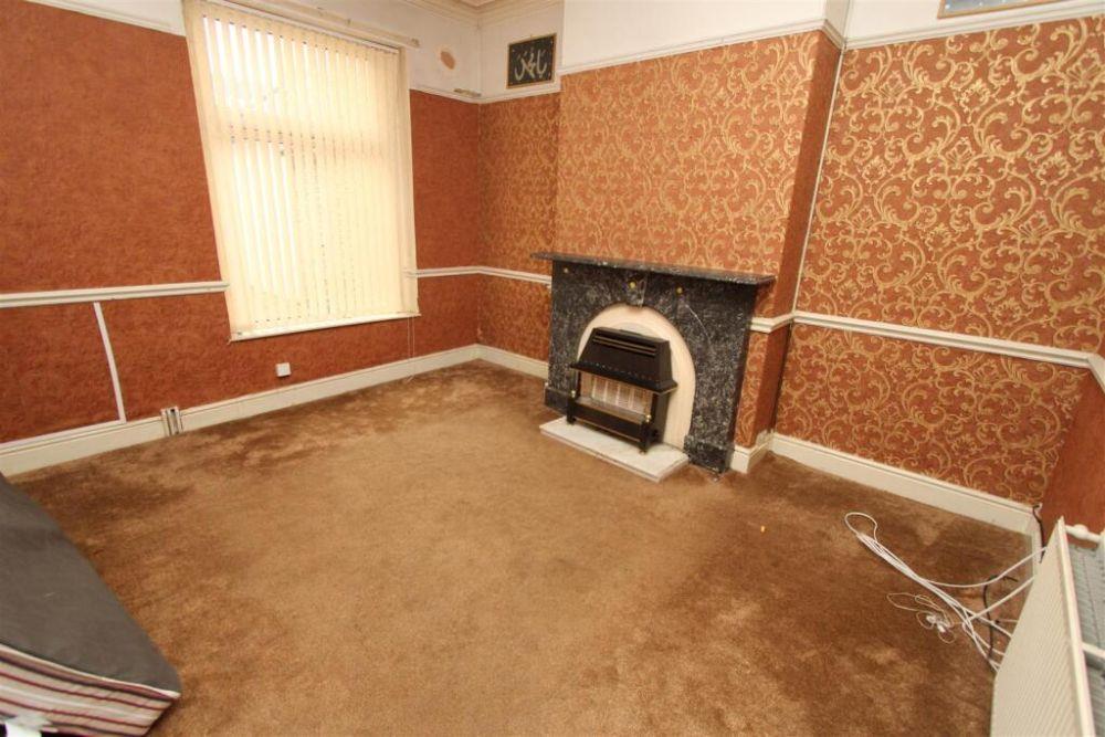 House in Bradford - View 4