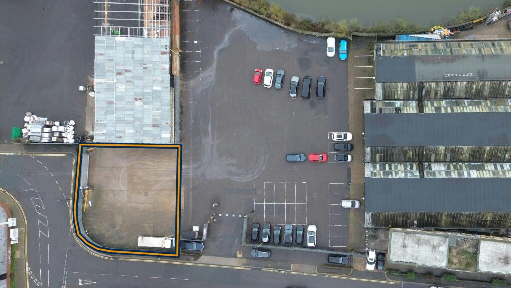 DJI_0660 Cropped Outlined.jpg
