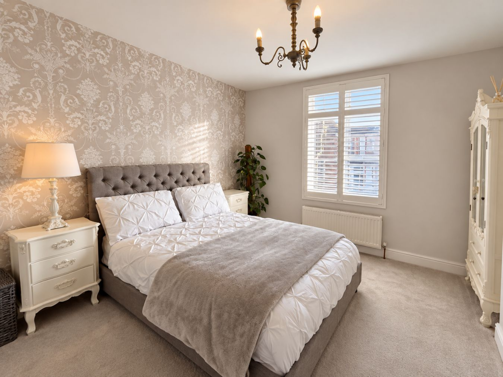House in Twickenham - View 4