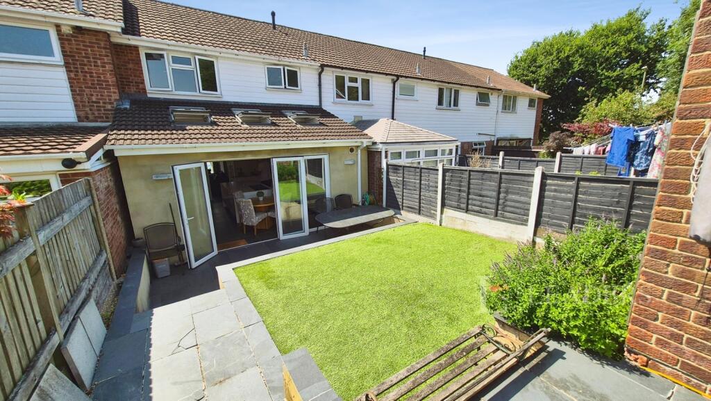 House in Fareham, Hill Park - More