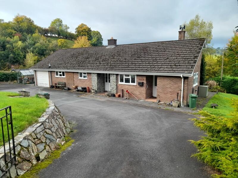 Main image of property: Croeso, Mount Road, Llanfair Caereinion, Powys, SY21 0BH