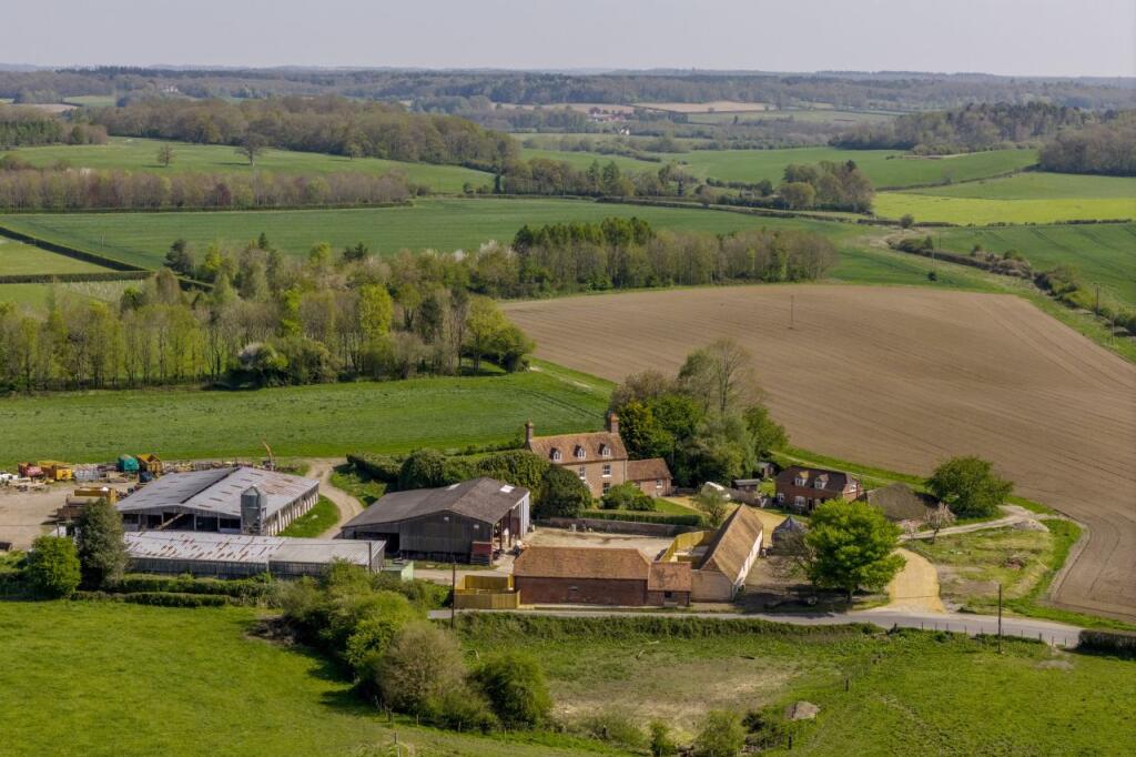 Kintbury Holt Farm Buildings &amp; Land
