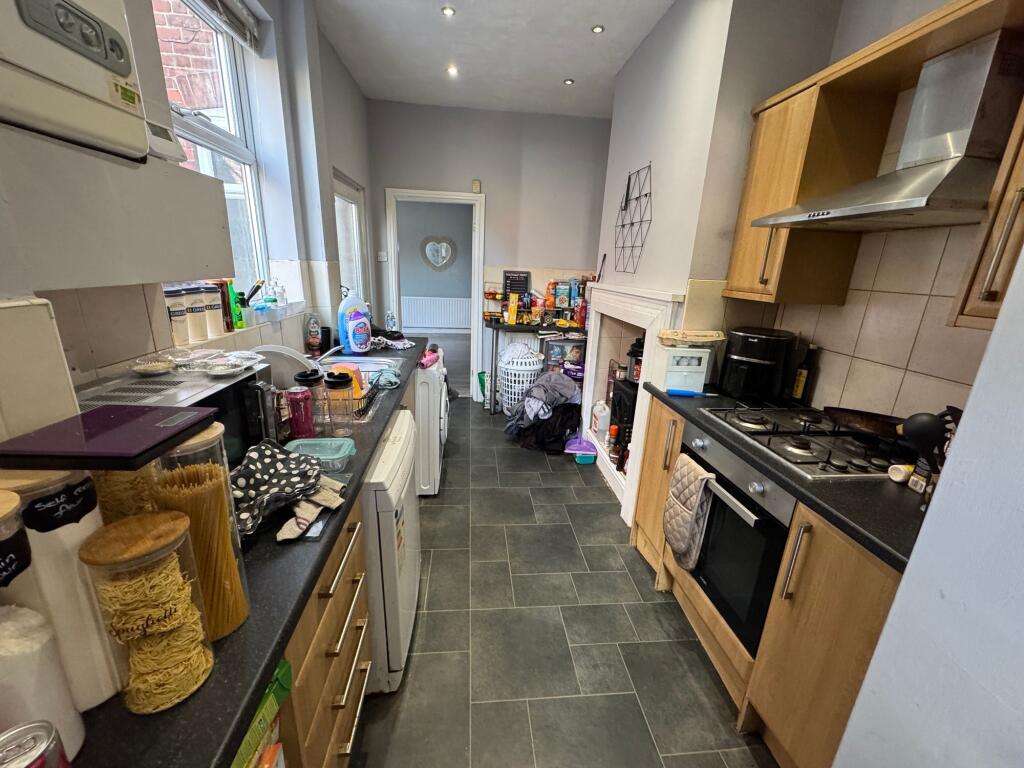 Terrace Road, Parkgate, S62 photo 3