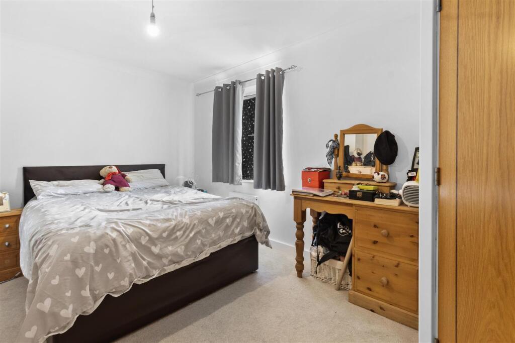 Woodacres Way, Hailsham photo 4