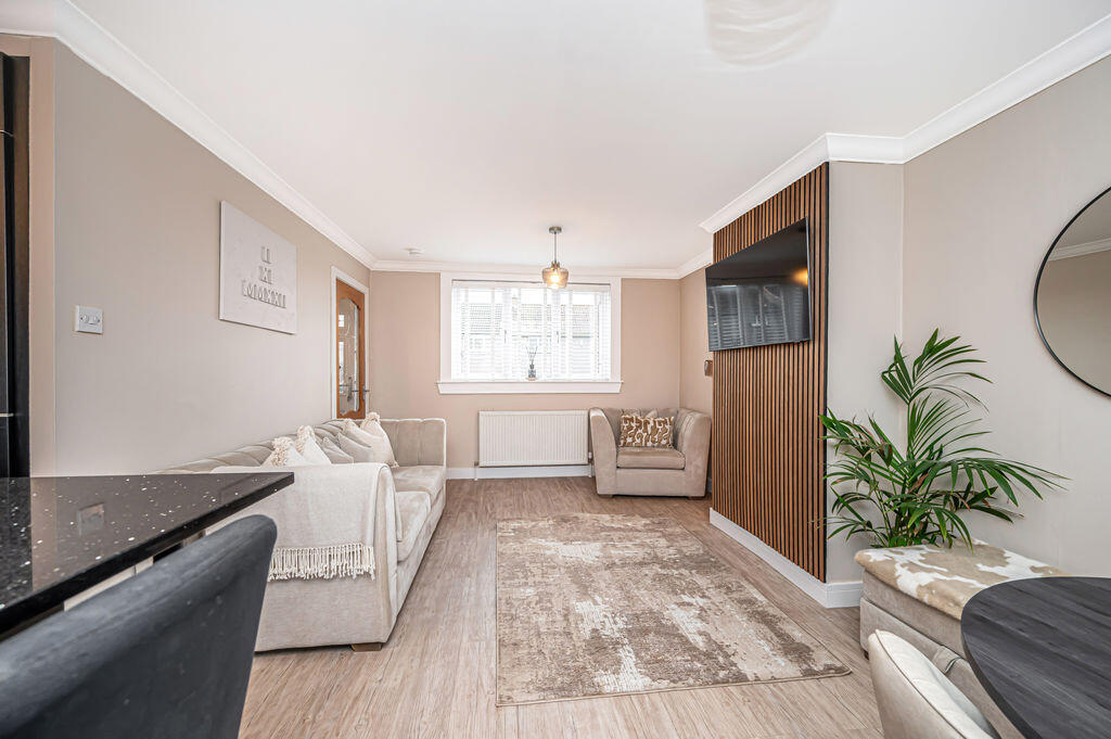 House in Kirkcaldy, Fife - View 4