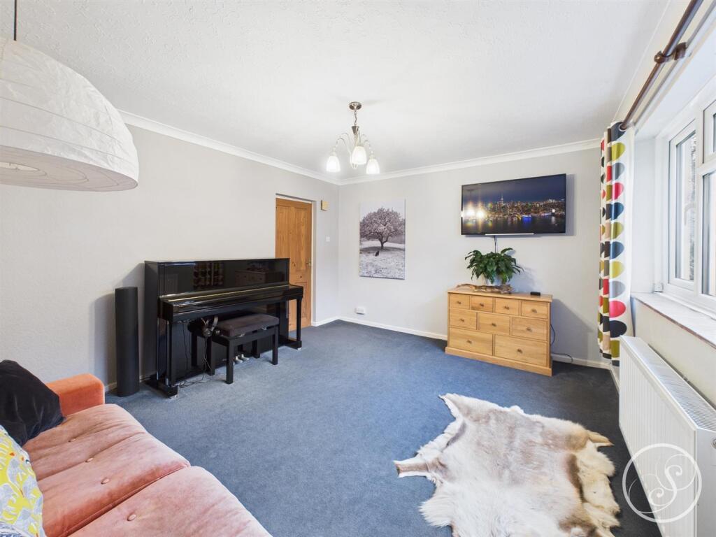 Apartment in Leeds, West Yorkshire - View 4