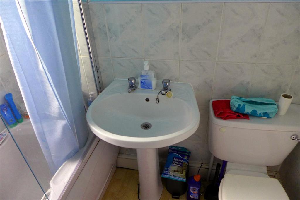 5 bedroom property for rent