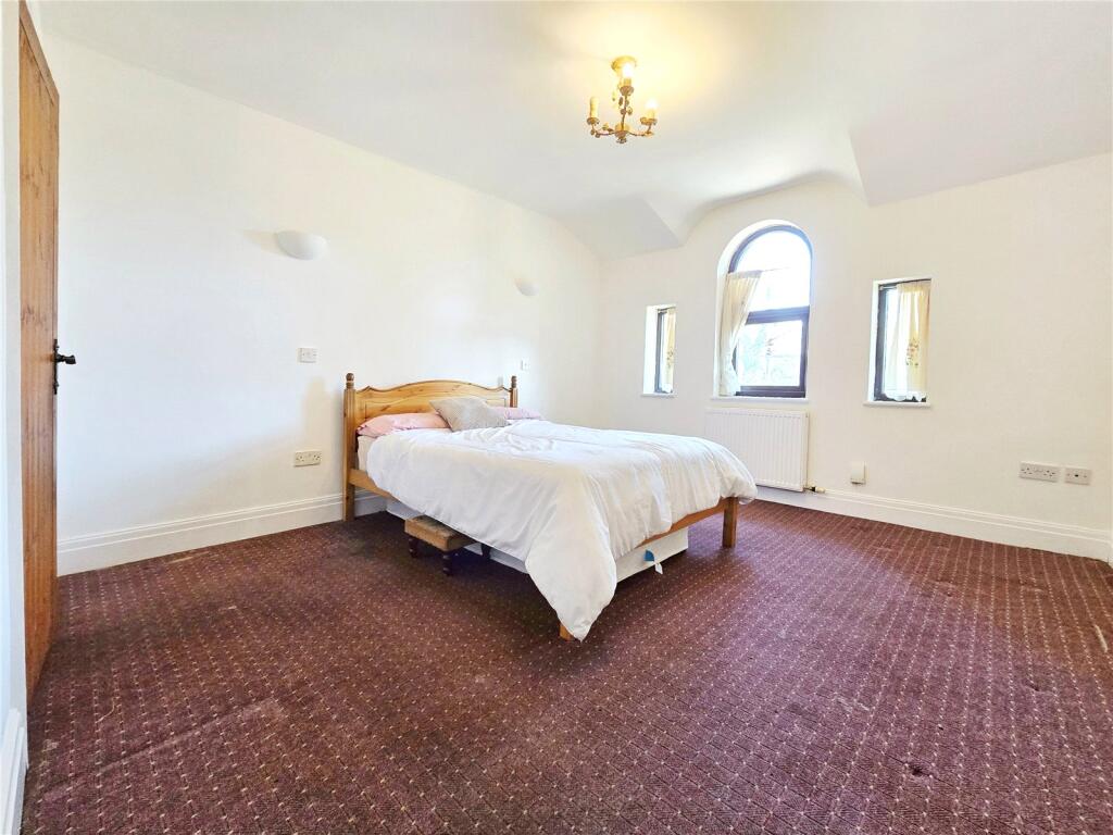 Additional image 5 of Ashlands Lodge, 24 Turnpike, Newchurch, Rossendale, BB4