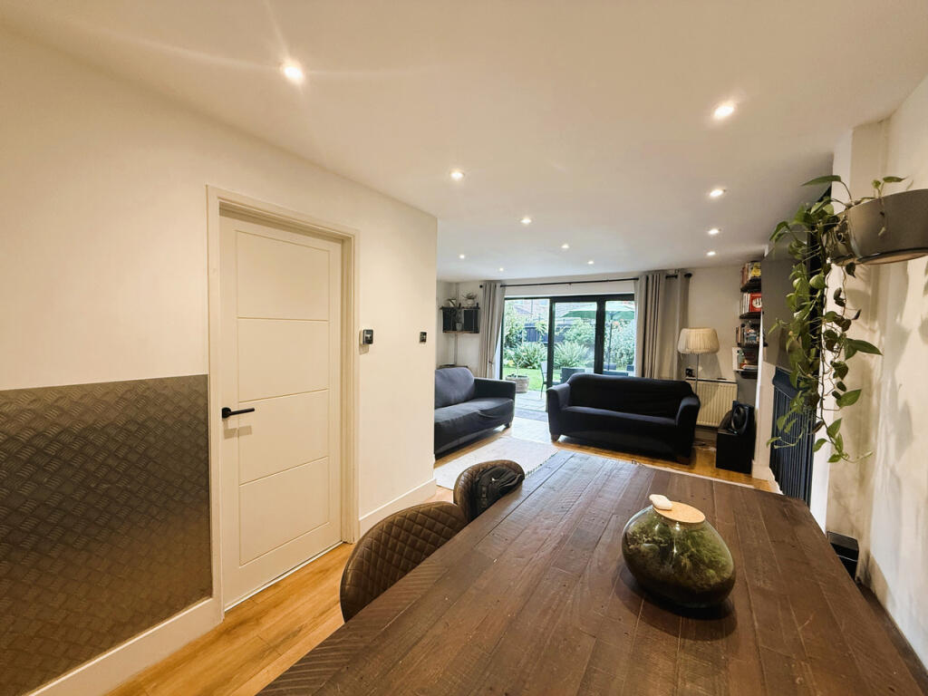 House in Peterborough - View 4