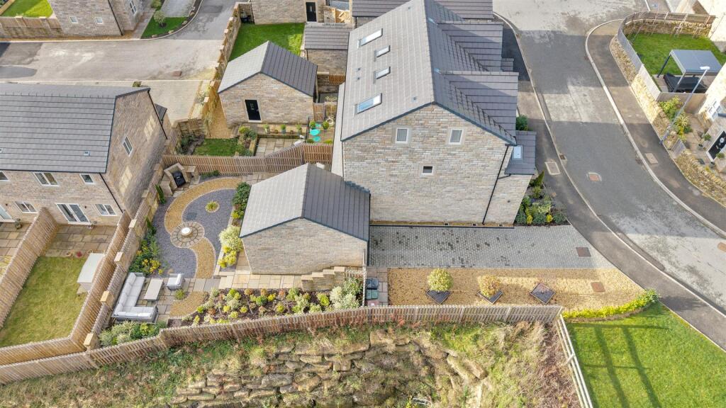 Additional image 25 of Bolton Drive, Silsden