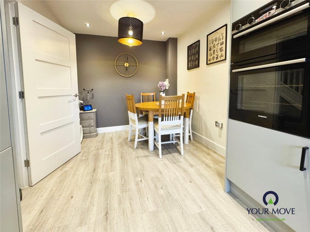 Southall Close, Minster, Ramsgate, Kent, CT12 photo 4