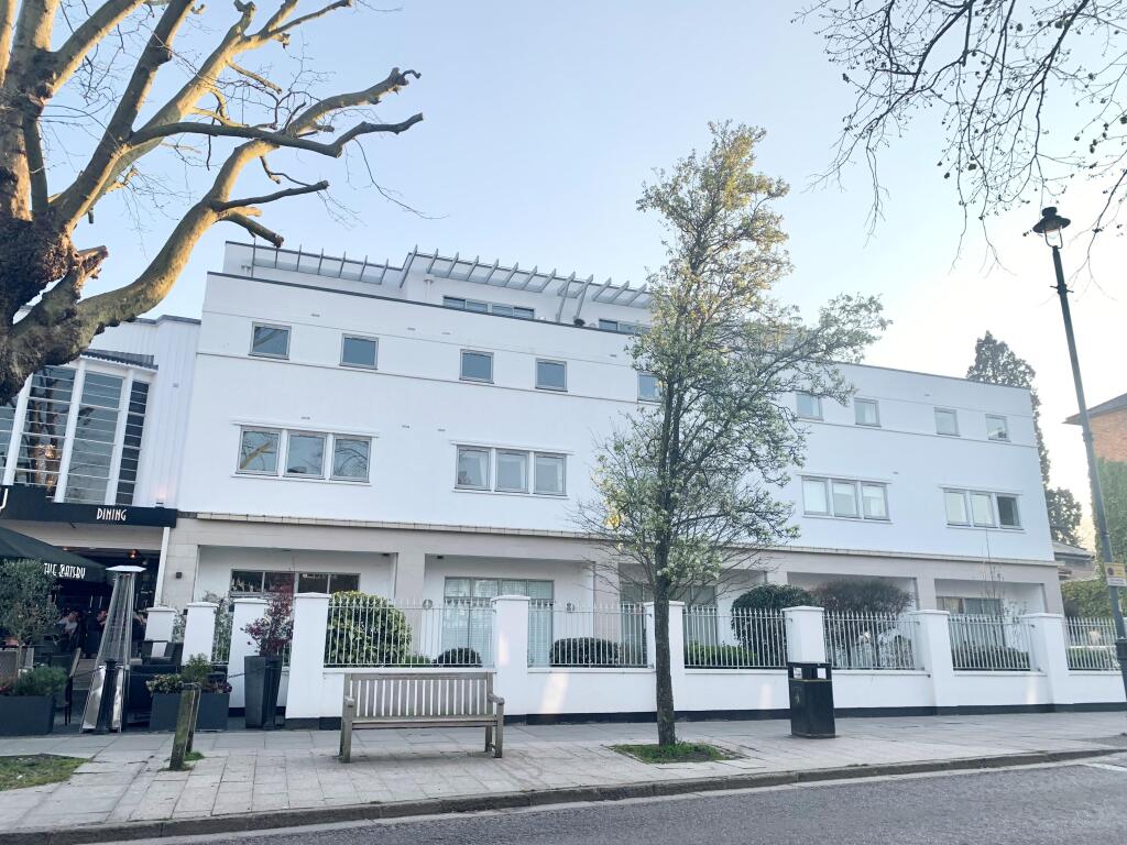 Main image of property: High Street, BERKHAMSTED