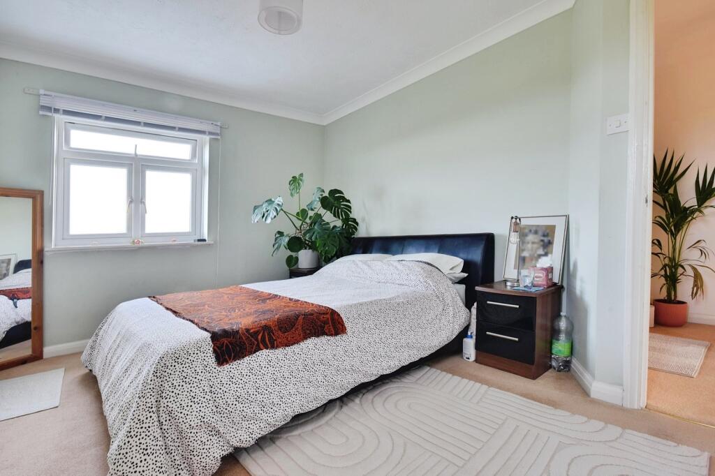 House in Tonbridge - View 4
