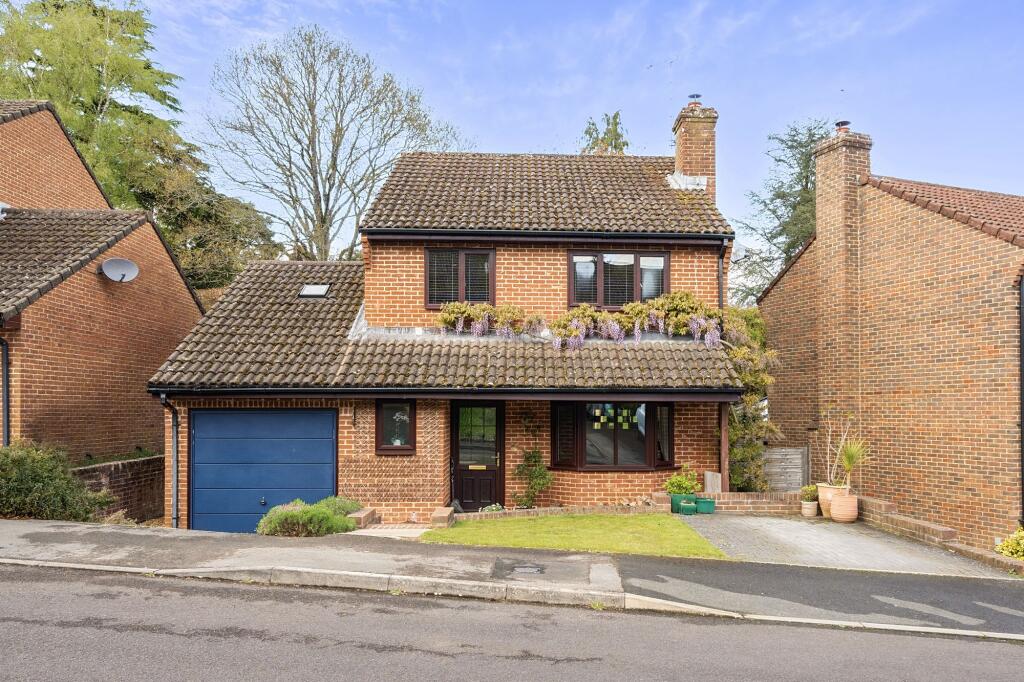 Main image of property: Oakwood Grove, Alderbury, SP5