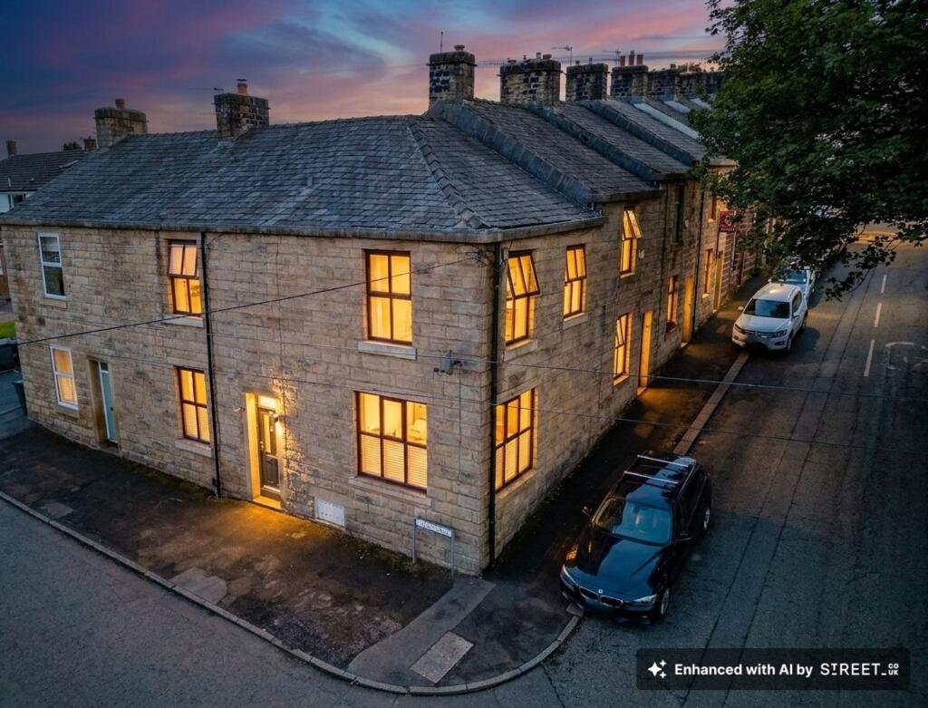 Earl Road, Ramsbottom, BL0