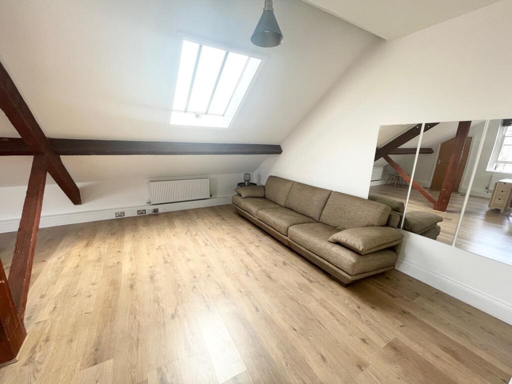 2 bedroom house for rent